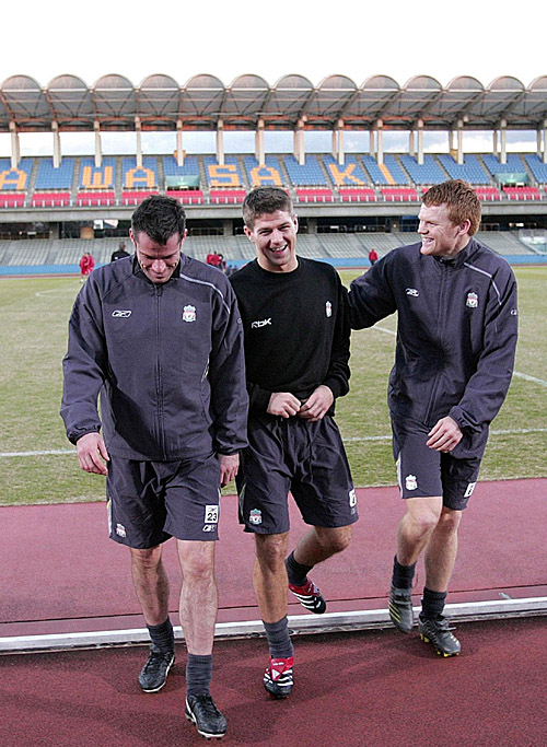 杜兰特中投命中，比赛节奏被点燃（杜兰特中距离跳投命中，比赛节奏瞬间提速）