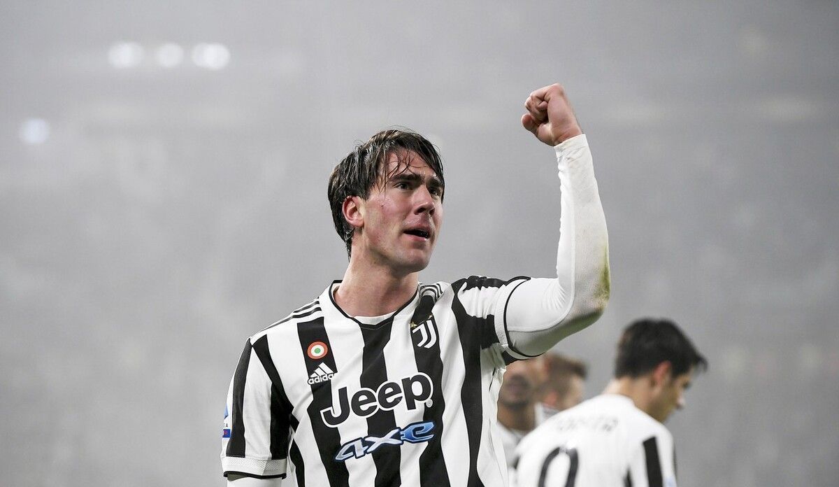 巴萨严打黄牛票！百起转售案震撼揭露，法兰克福战役前瞻