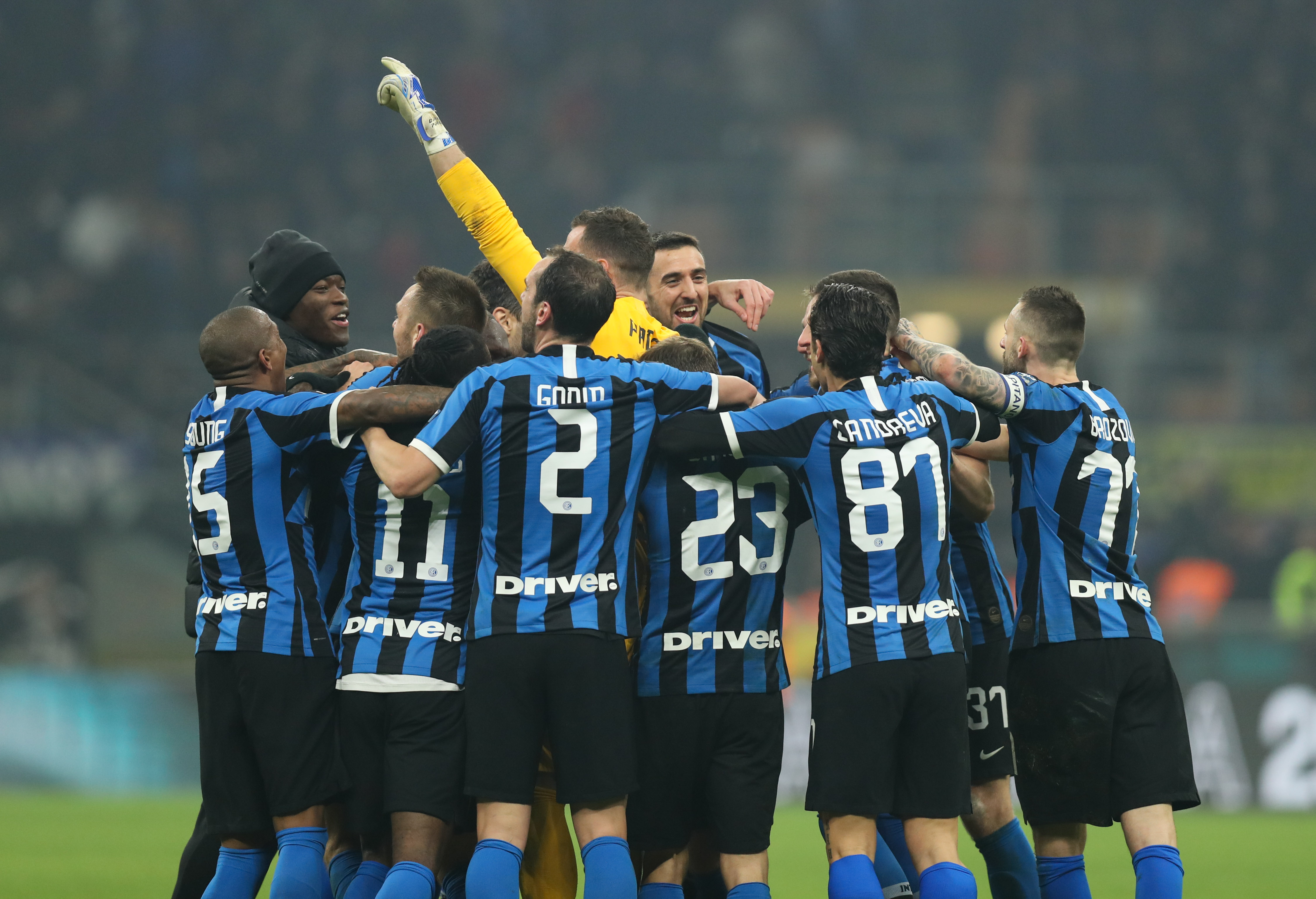 莱万：职业生涯已接近尾声，我想在体育和情感方面享受当下（莱万：生涯步入尾声，我只想在竞技与情感上好好享受当下）