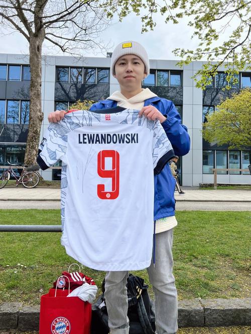 每体：加维和费尔明受伤，佩德里刚复出，弗里克面临布阵难题（每体：加维与费尔明伤停，佩德里刚回归，弗里克面临排兵布阵困局）