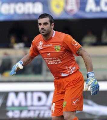 梅西领衔迈阿密国际冲击MLS冠军！温哥华白帽决赛遭遇强敌（梅西率迈阿密国际冲击MLS桂冠，温哥华白帽决赛硬碰强敌）